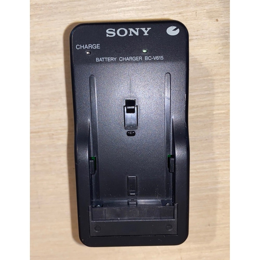 ORIGINAL OEM Sony BC-V615 Charger + Sony NP-F330 Battery‎ - Tested